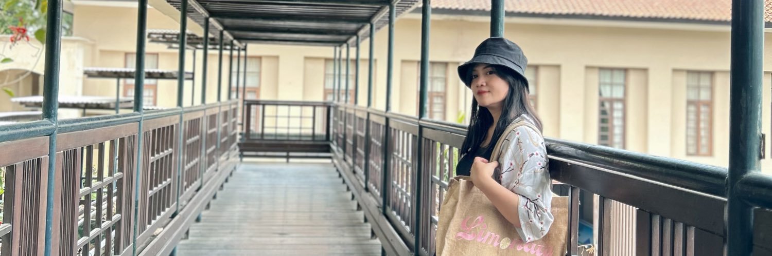 Fina Lidya banner