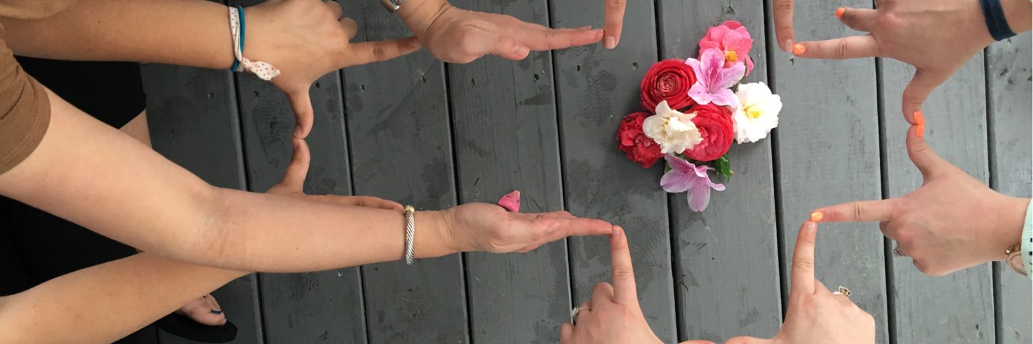 elliemama's profile banner image