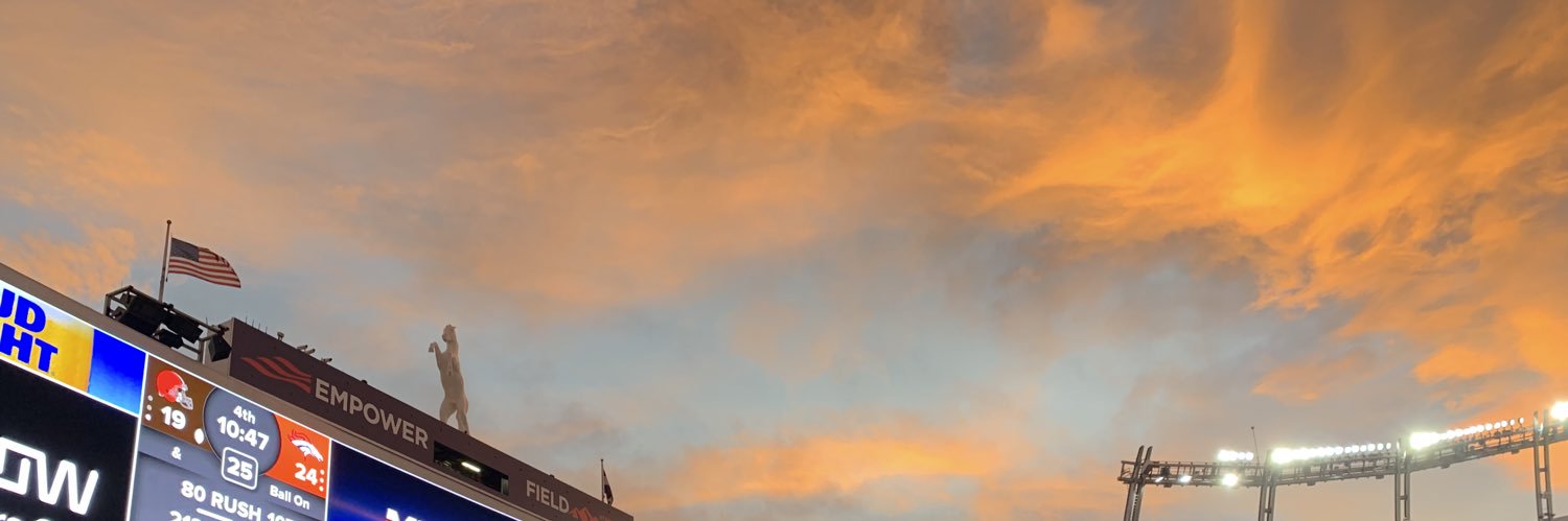 mrakaco's profile banner image