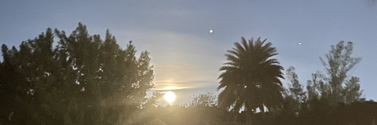 kcirezz's profile banner image