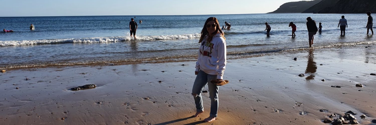 HelenxMarie's profile banner image