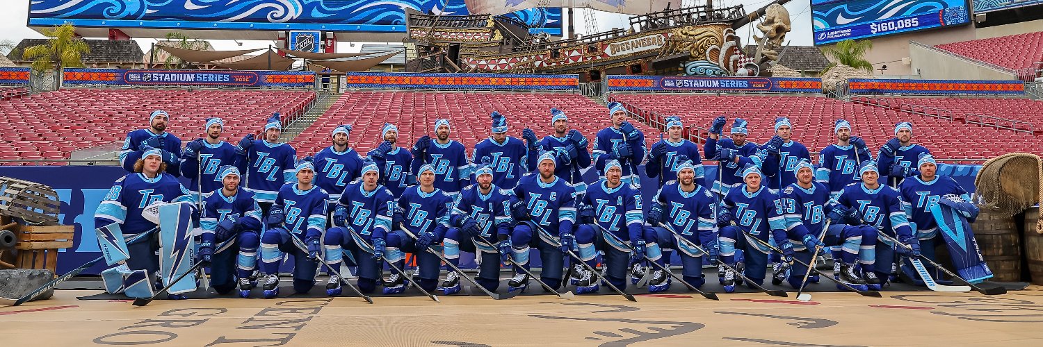 x - Tampa Bay Lightning banner
