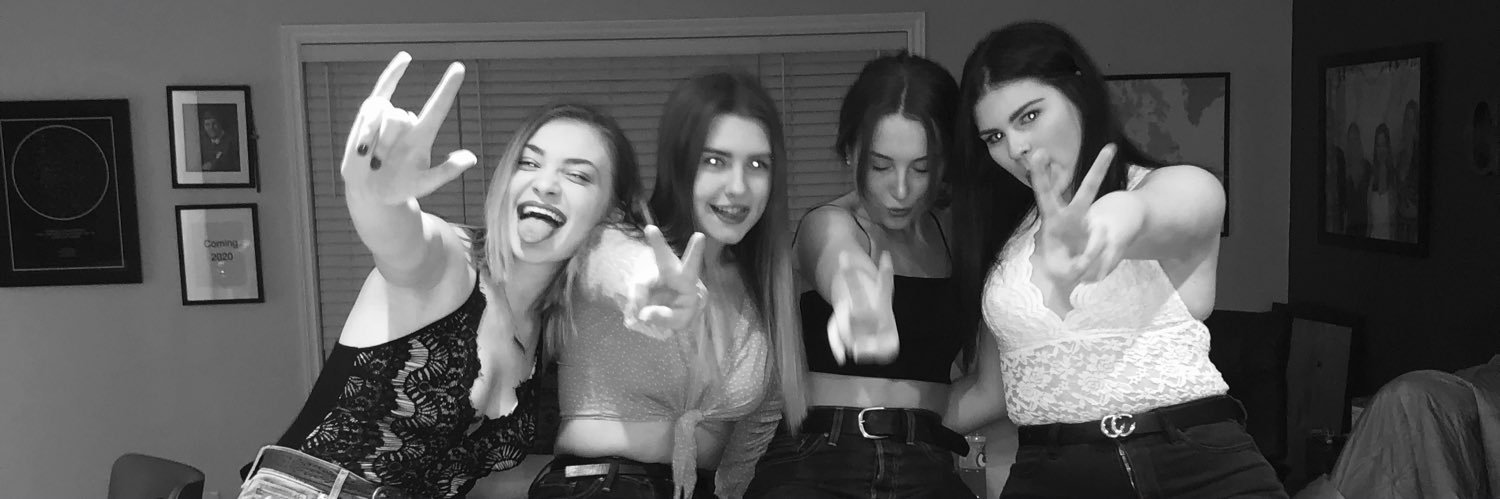 hannahmaccleod_'s profile banner image
