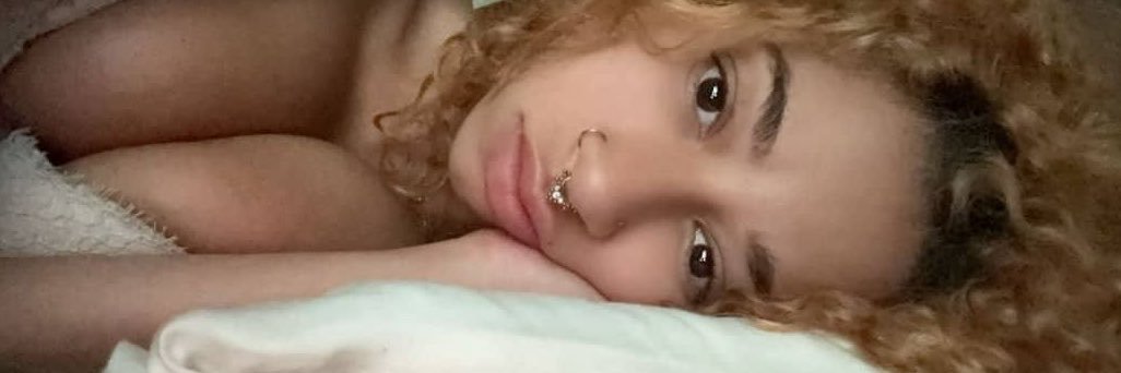 Tintina_09's profile banner image