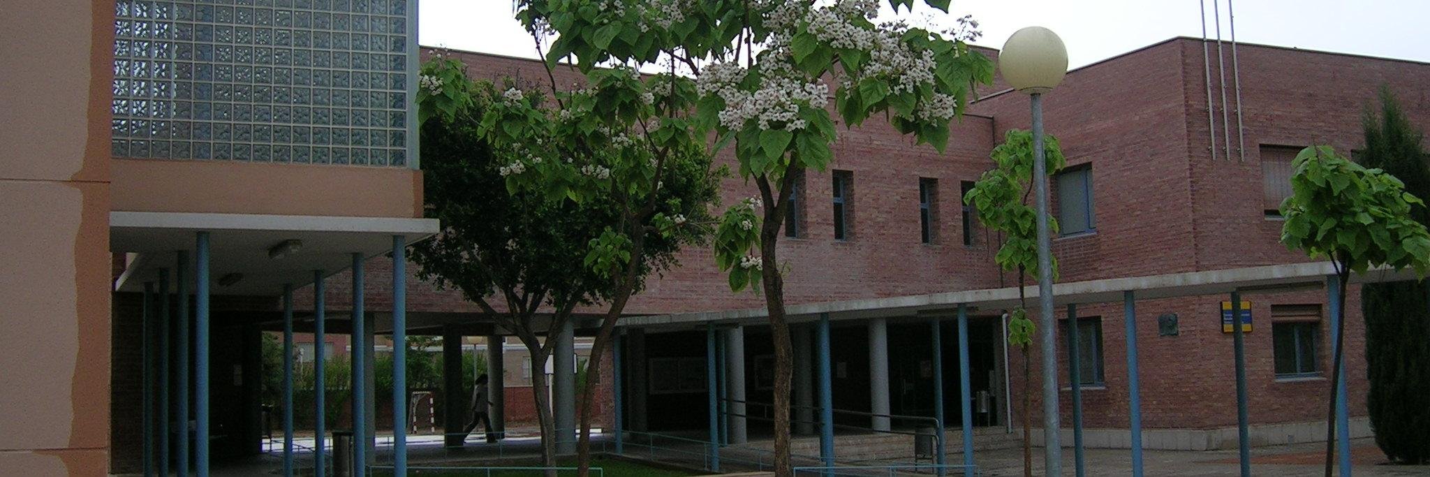 IesBotet's profile banner image