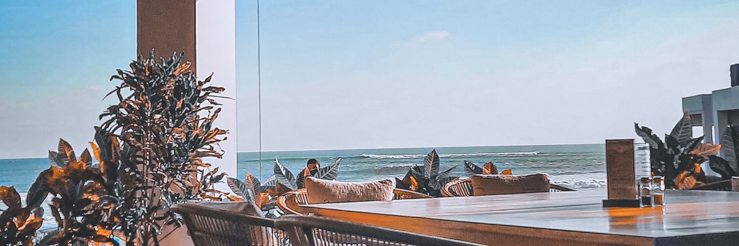 intanafnd's profile banner image