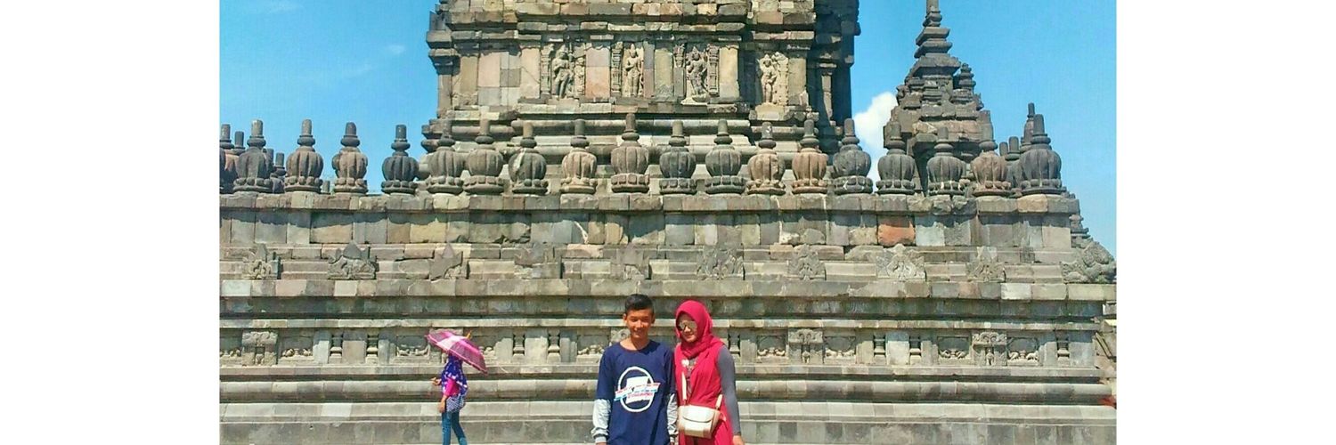 Rahmatul_W's profile banner image