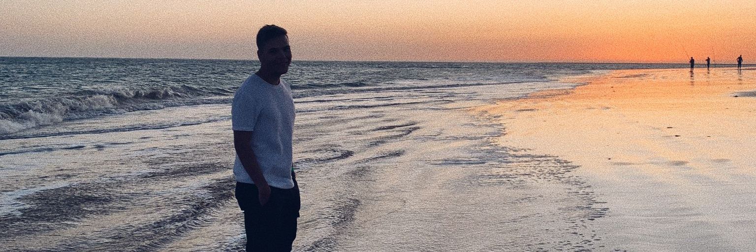 minikanedani's profile banner image