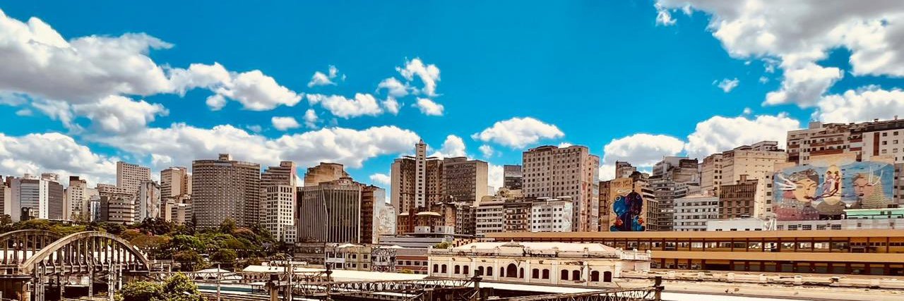 Camila Futamata 🐼 banner