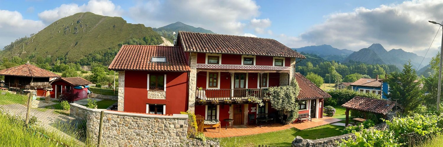picosdeeuropa's profile banner image