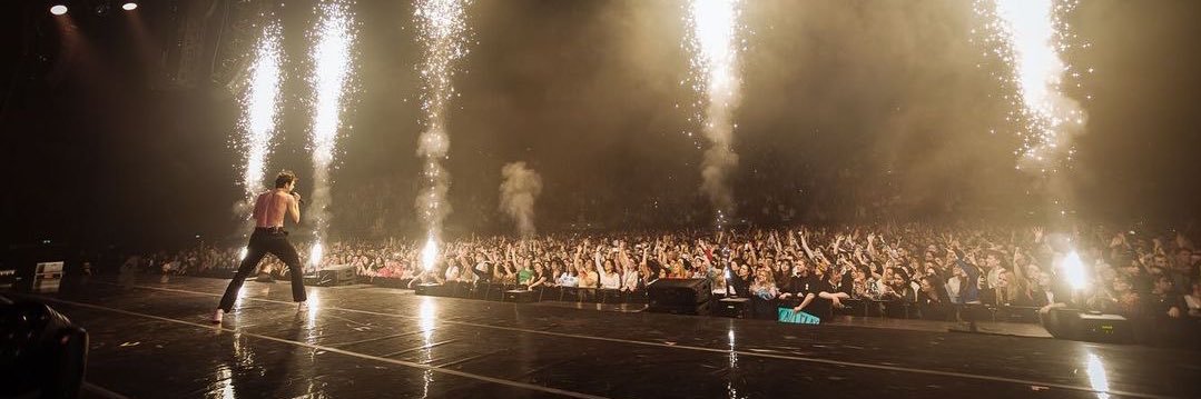 Opheo_'s profile banner image