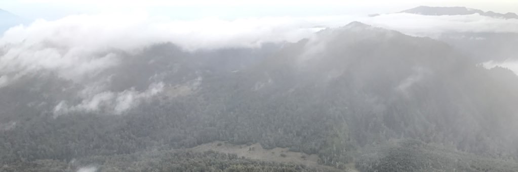 lutfimlna's profile banner image