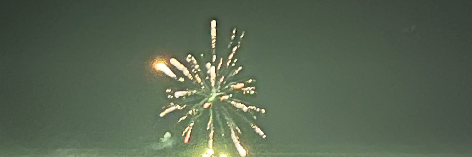 R3TROCASEHIT's profile banner image