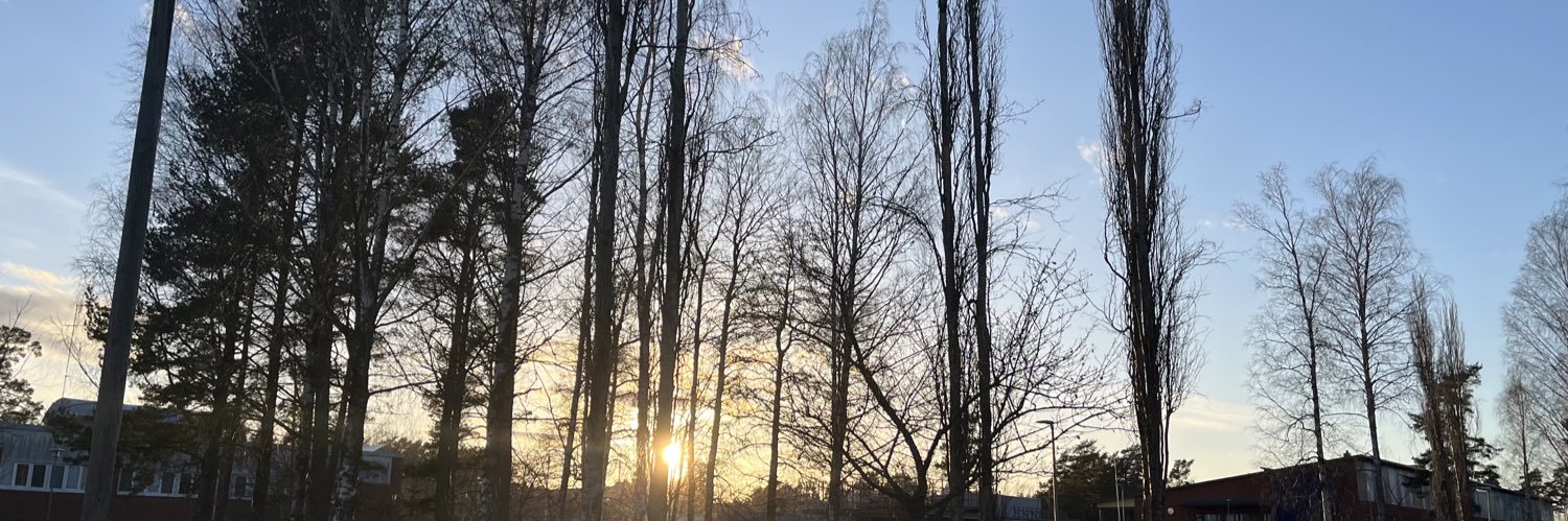miawhite21's profile banner image