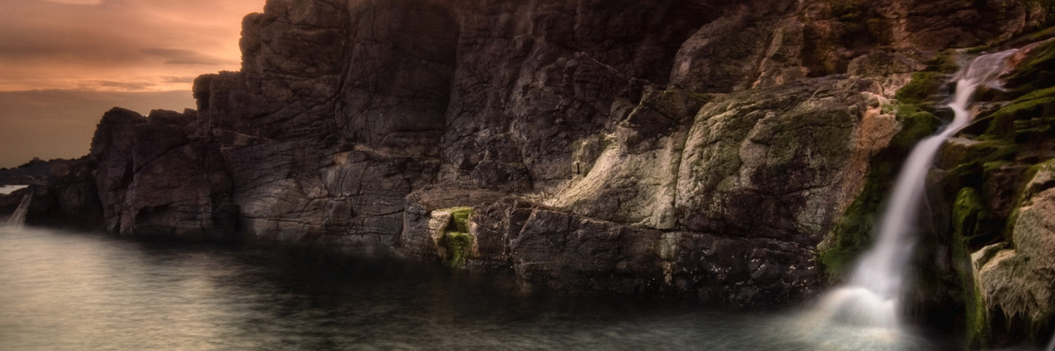 johnarihapuc's profile banner image