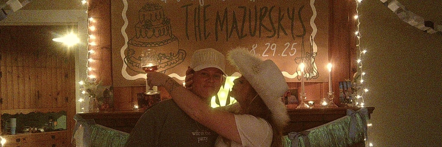 e_mazzz's profile banner image