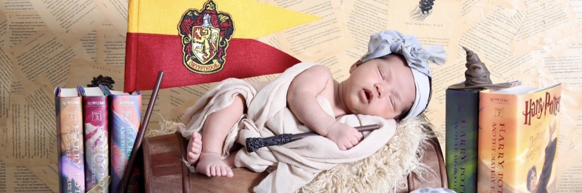 piapauline's profile banner image