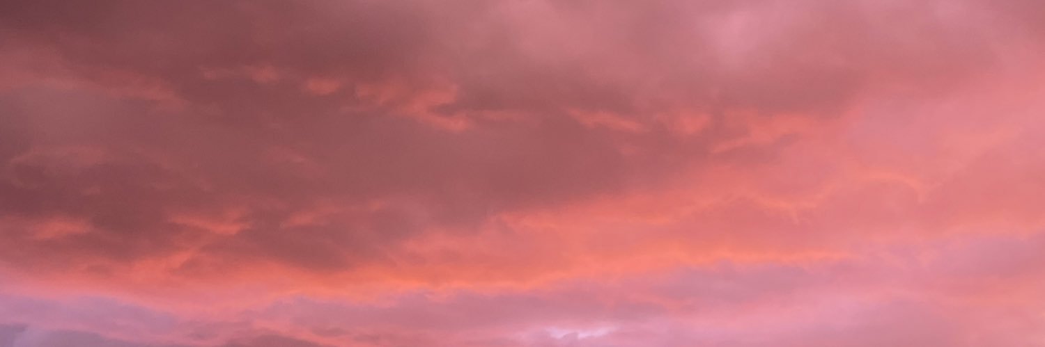 Juliajspicer's profile banner image