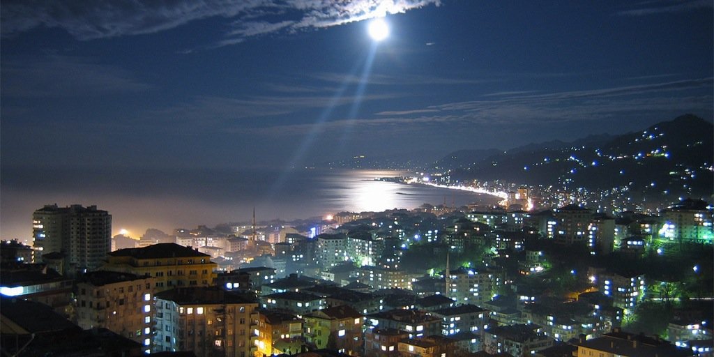 OZGENLI's profile banner image