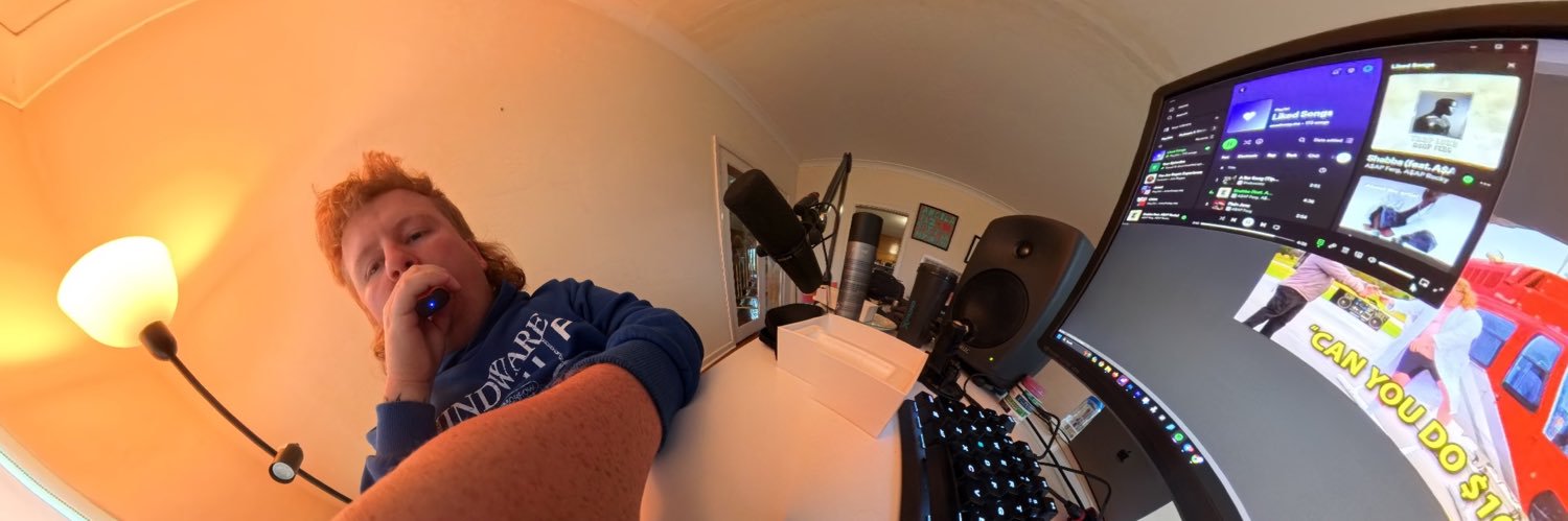 Enschway's profile banner image