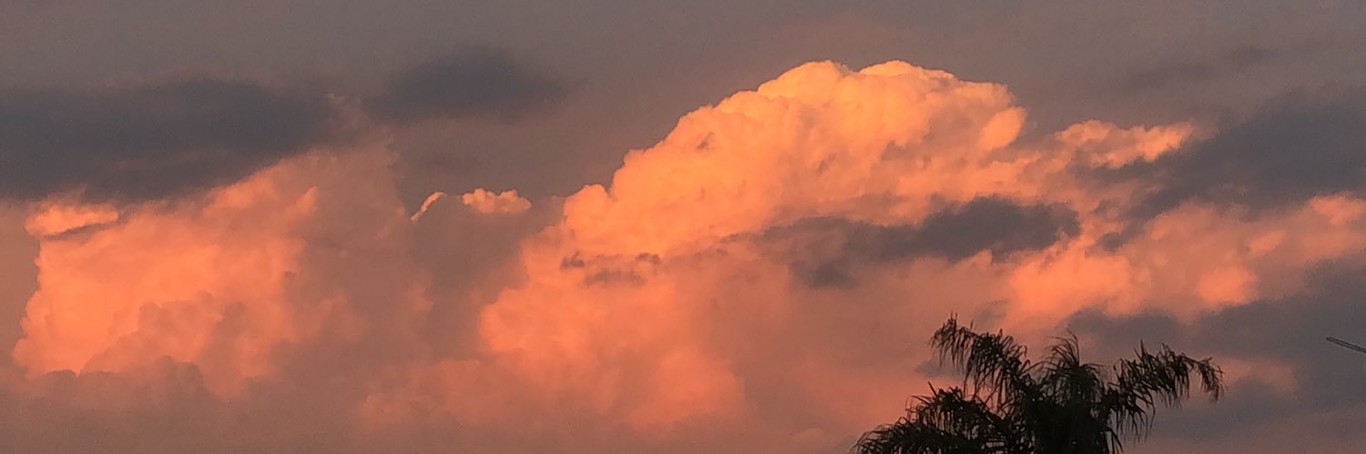 mkik303's profile banner image