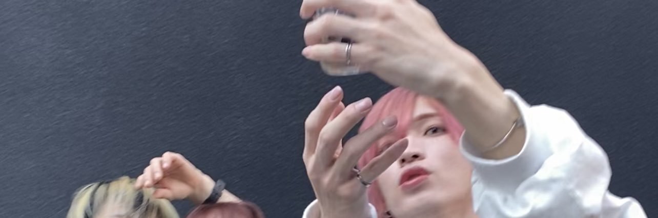 kren___03's profile banner image