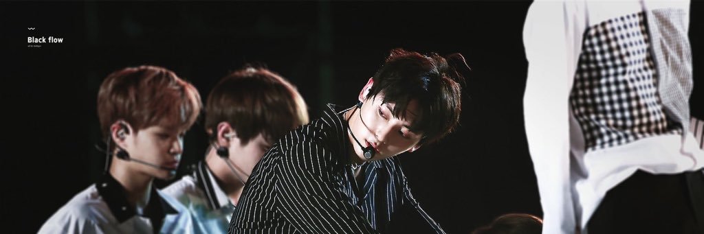 lovinghwang's profile banner image