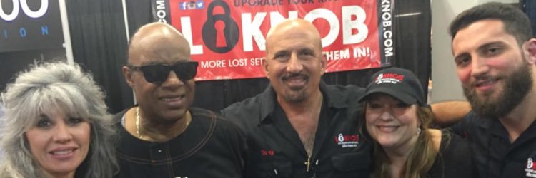 loknob's profile banner image