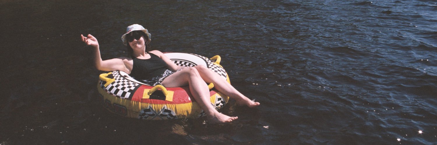 HeyitsmeAmber_'s profile banner image