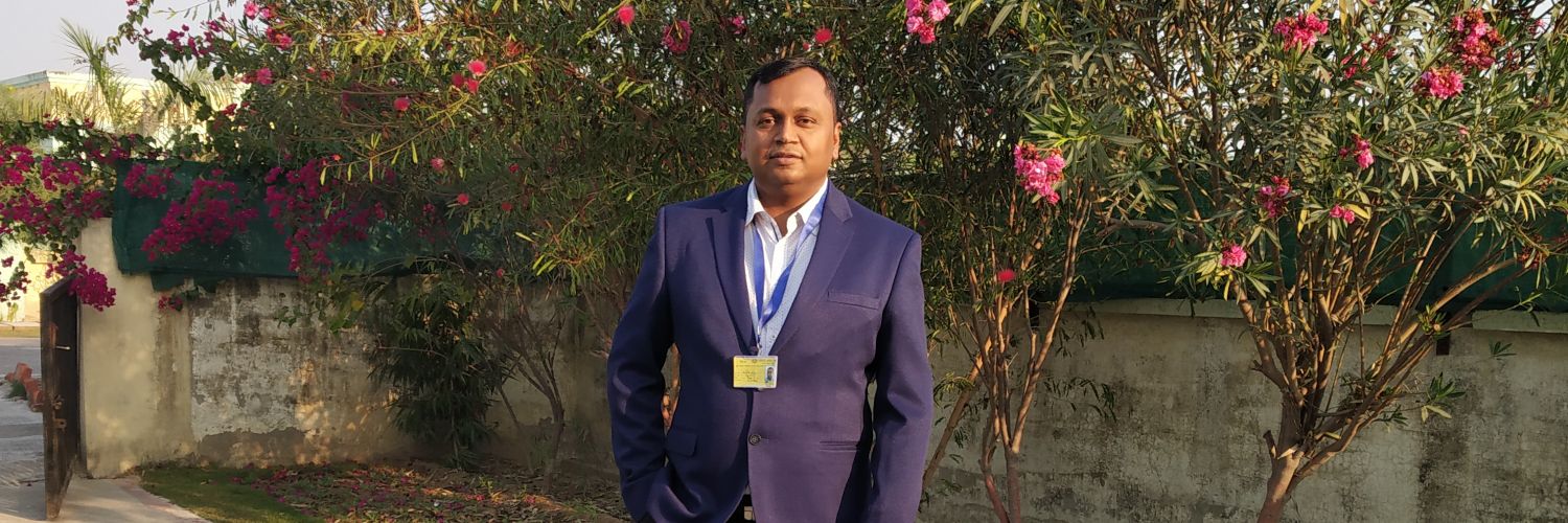 manishlumding's profile banner image
