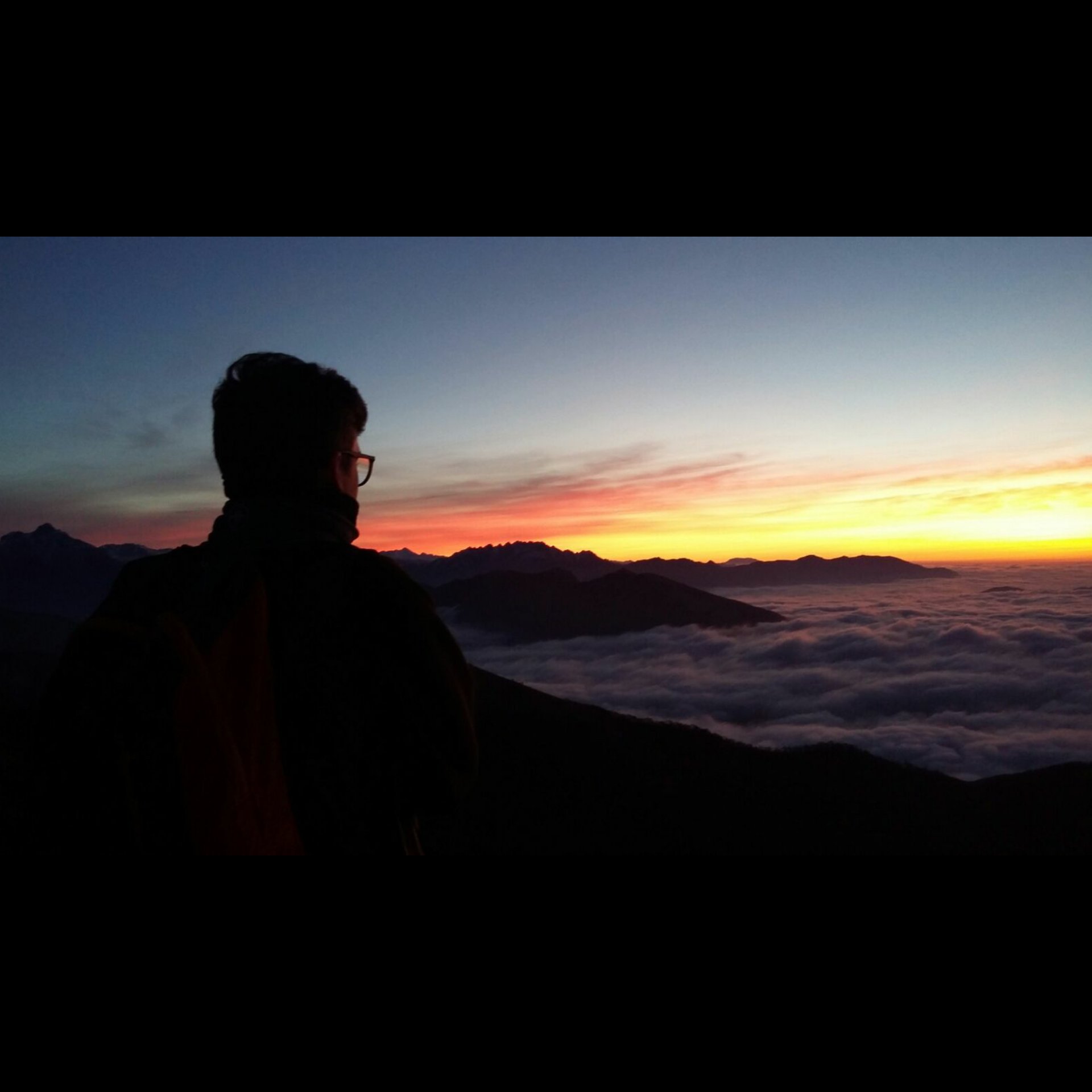marelcinque's profile banner image