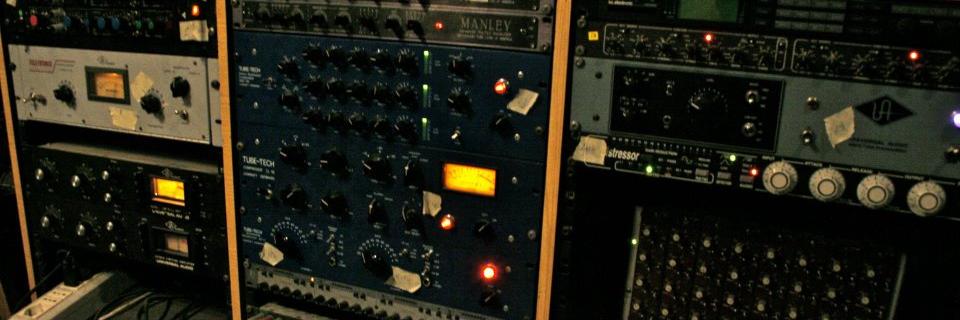 dcave_records's profile banner image