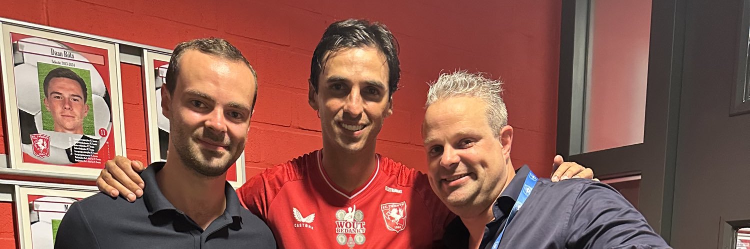 youridevries's profile banner image