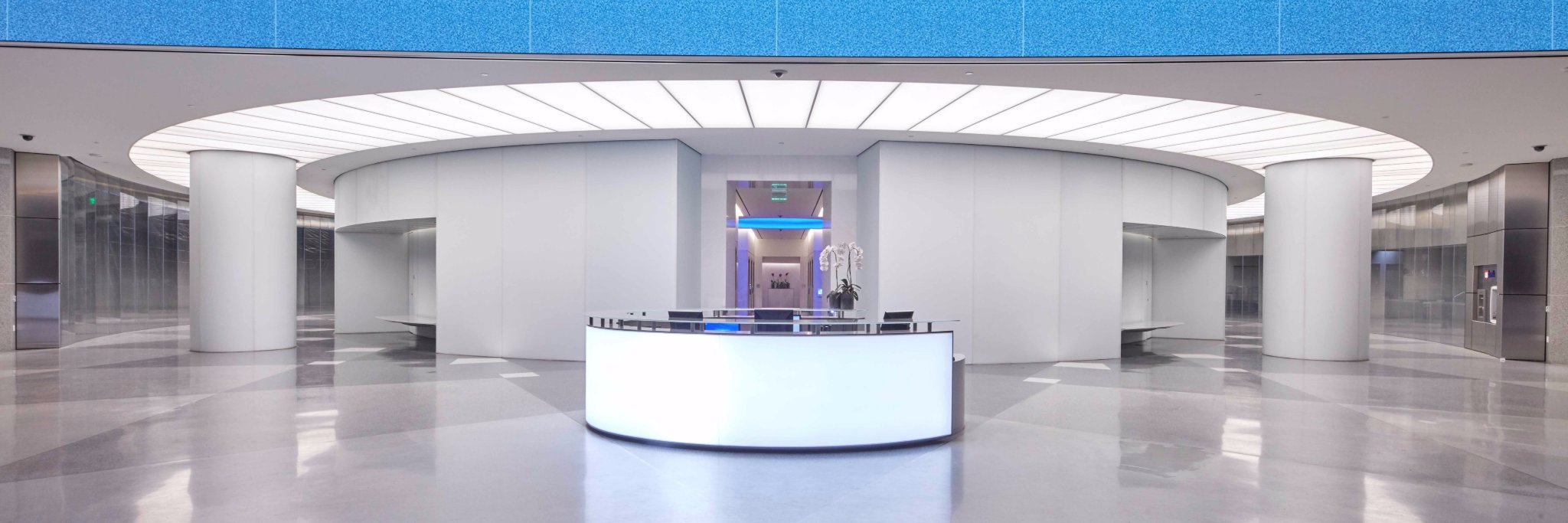 US Bank Tower banner