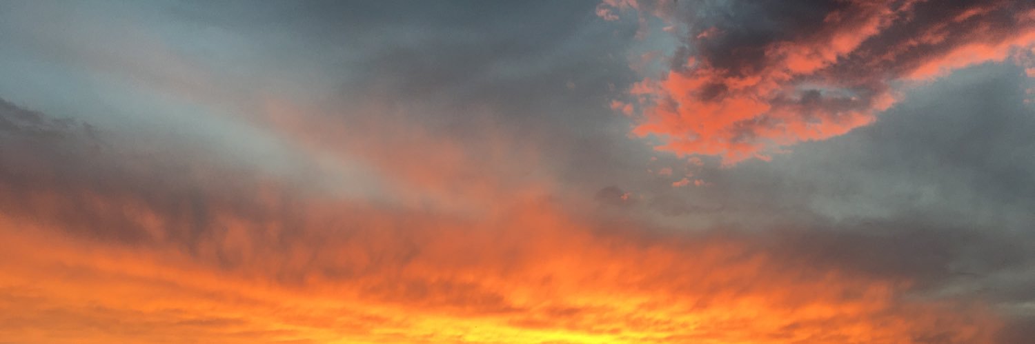 vicsolana's profile banner image