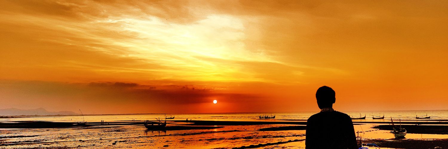 AgungSetiaUtama's profile banner image