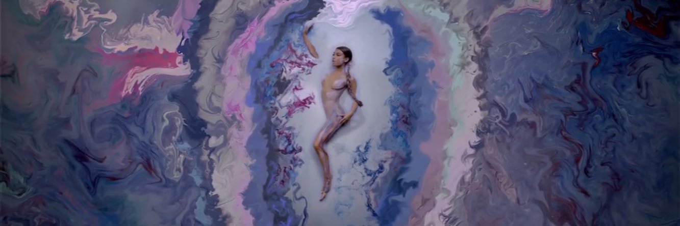 swtndariana's profile banner image