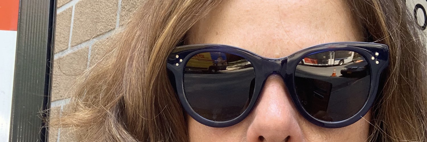 Leslie L. Lake banner