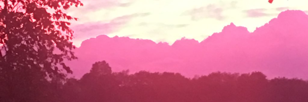 karleenowaczyk's profile banner image