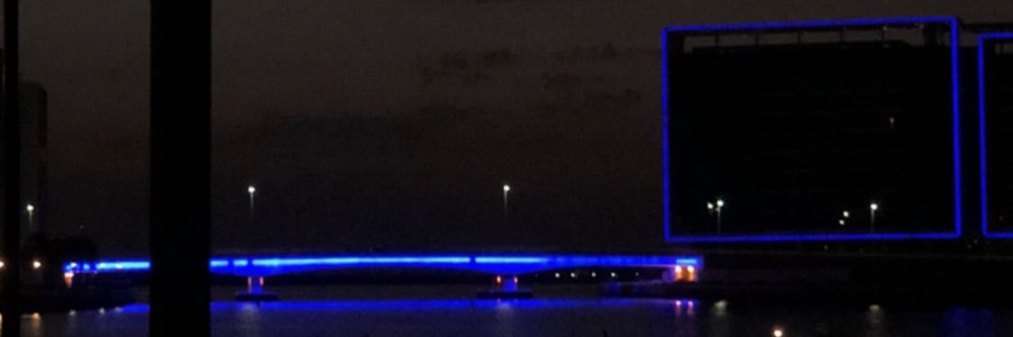 ax7vv's profile banner image