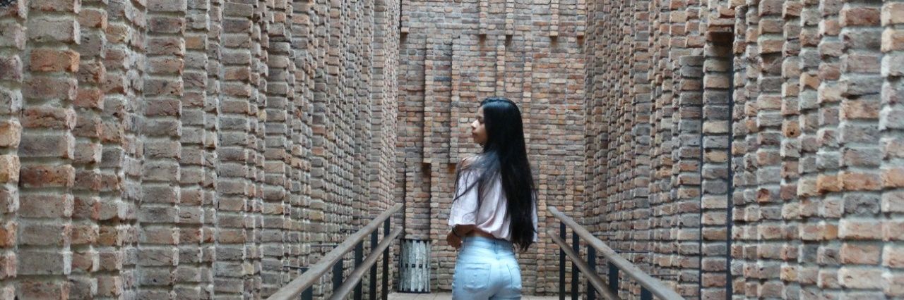 claramsales's profile banner image