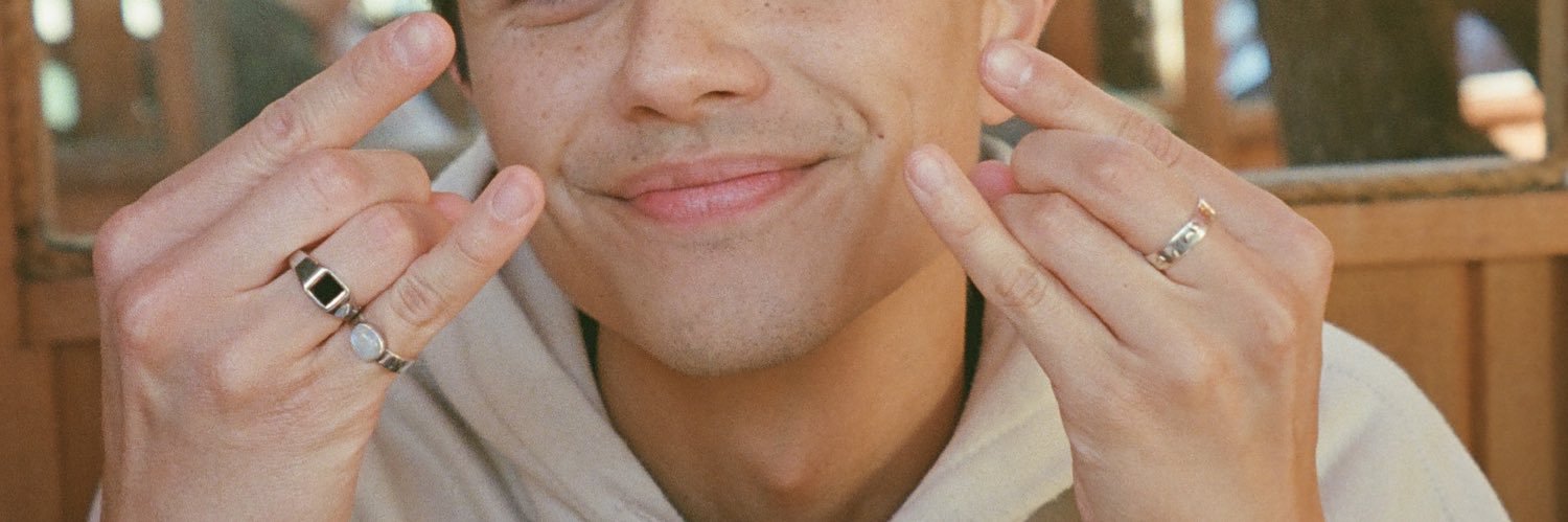 haansenC's profile banner image