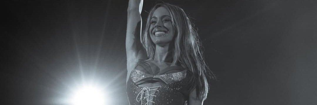 yasxtini's profile banner image