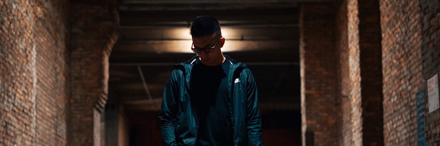 Phuysics's profile banner image