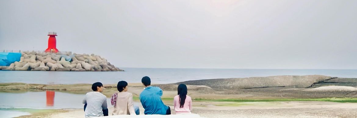 avxril's profile banner image