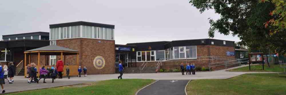 Ladymount Primary banner