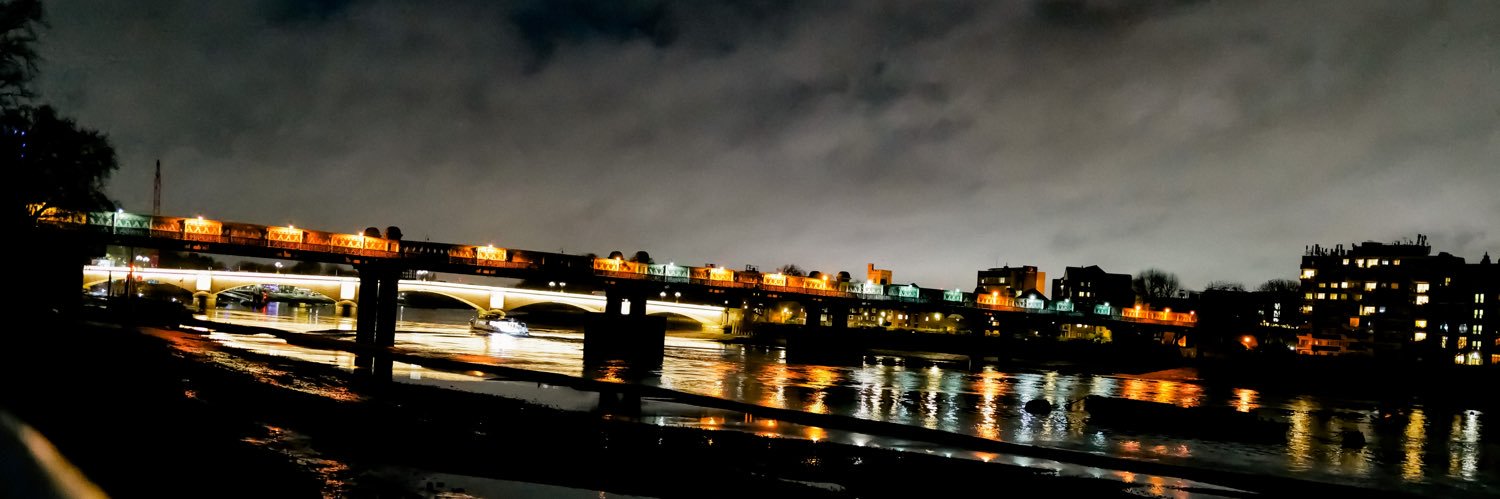 JeMonteSeul's profile banner image