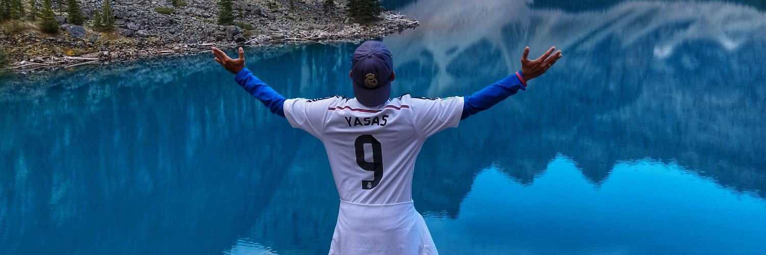 yasasw's profile banner image