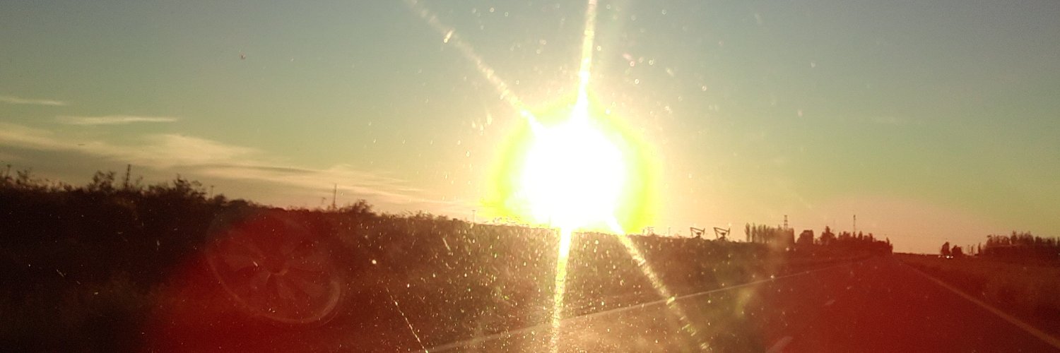 Maxyseni97's profile banner image
