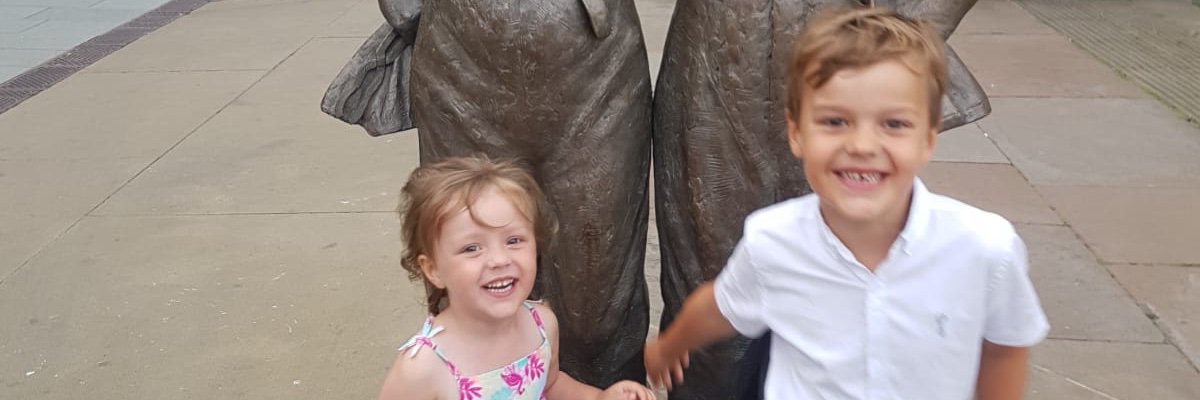 Linzfearn's profile banner image
